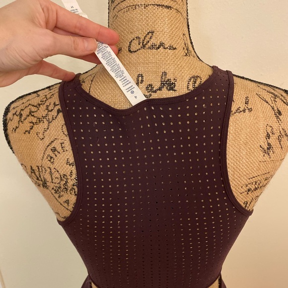 *RARE* Lululemon AWAY DRESS Black Cherry 🍒 4 - Picture 4 of 6